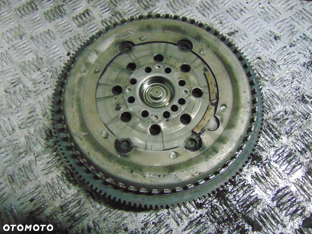 Koło zamachowe Dwumasowe mercedes sprinter 2,2 CDI a6110301905 - 3