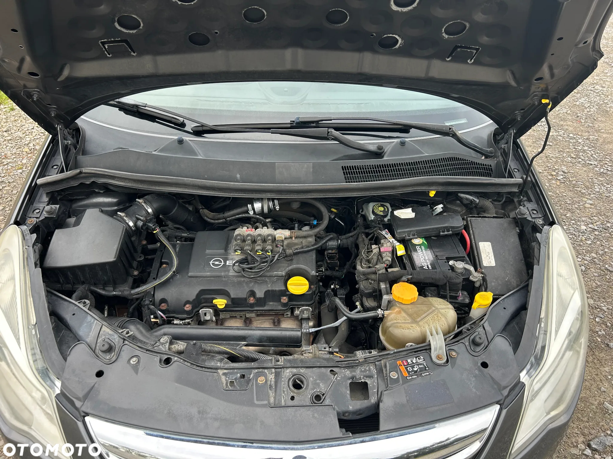 Opel Corsa - 8