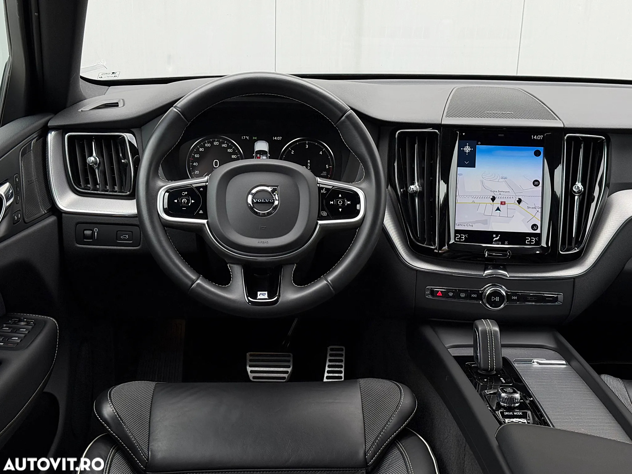 Volvo XC 60 B4 D AWD Geartronic RDesign - 19
