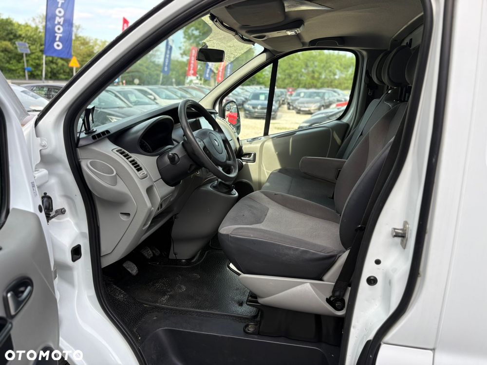 Renault Trafic 2.0 dCi limatyzacja Elektryczne Szyby Gwarancja - 13