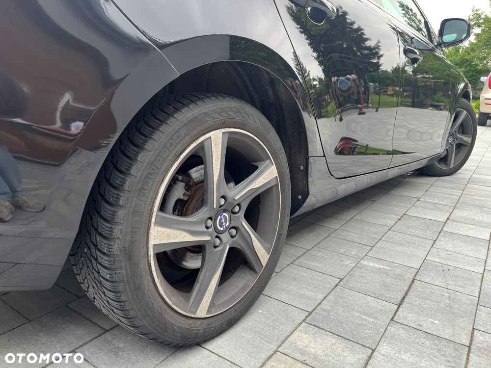Volvo V40 - 9