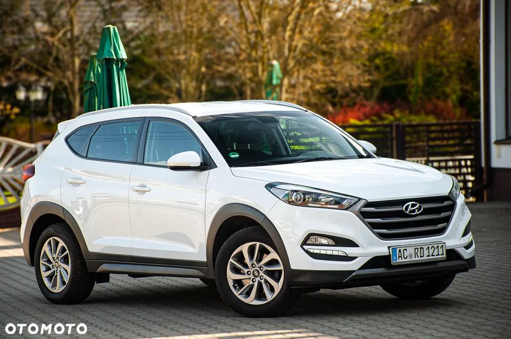 Hyundai Tucson blue 1.6 GDi 2WD Navi - 17