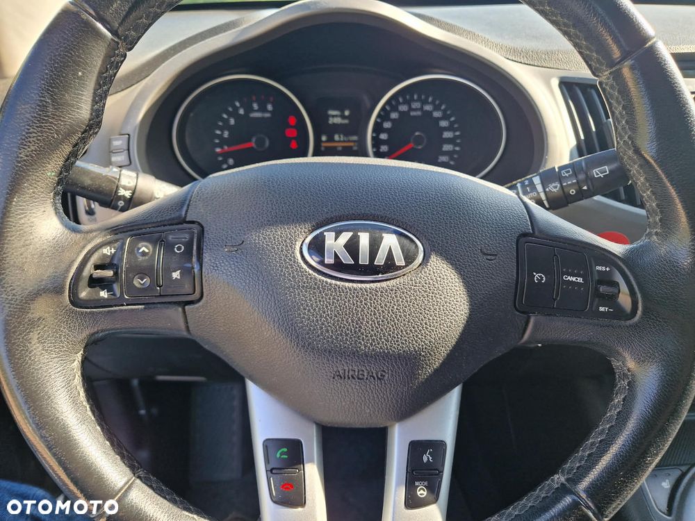 Kia Sportage - 16