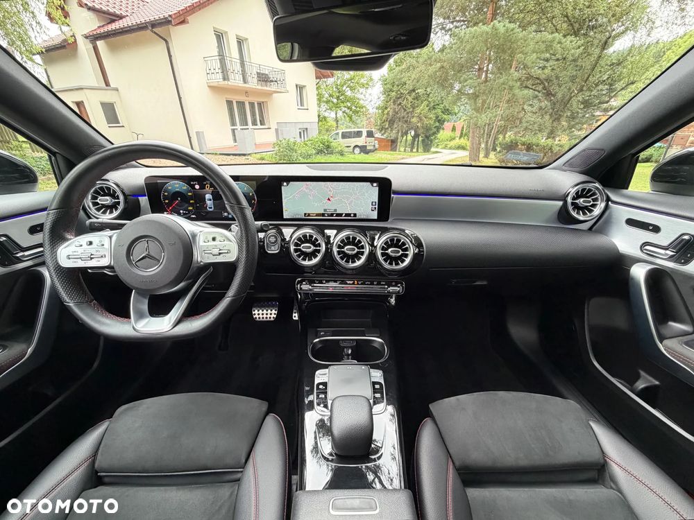 Mercedes-Benz Klasa A 200 AMG Line 7G-DCT - 19