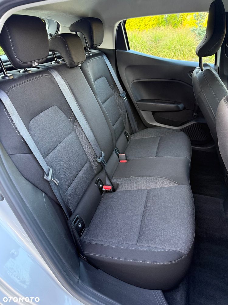 Renault Clio TCe 90 EVOLUTION - 21