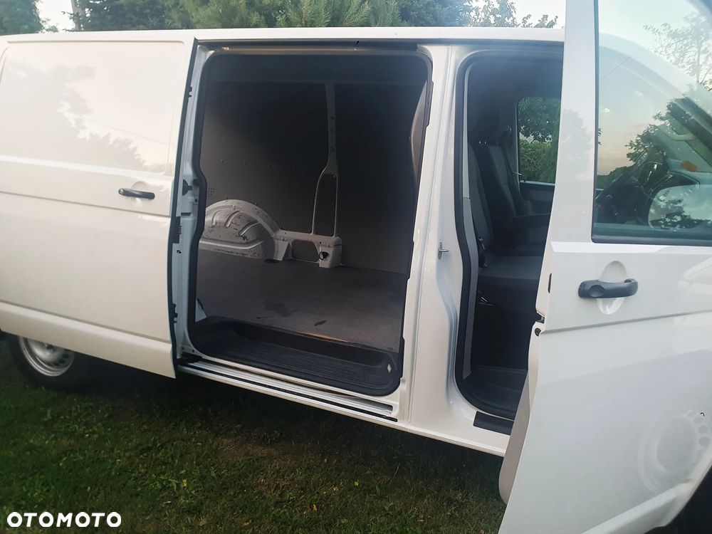 Volkswagen Transporter T6 - 17