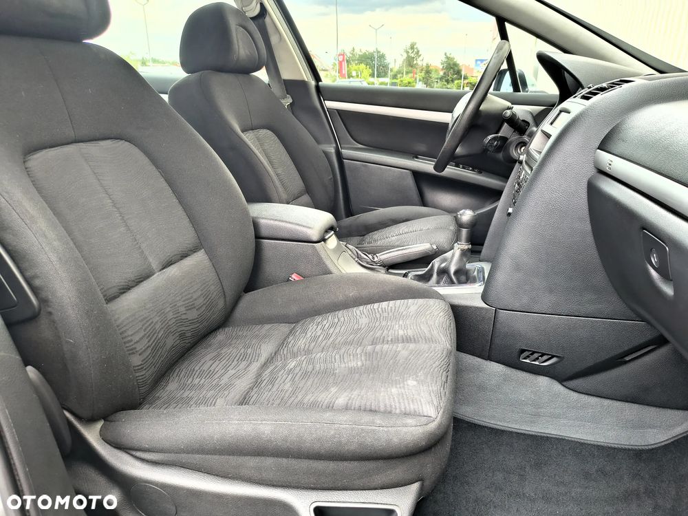 Peugeot 407 1.8 Presence - 17