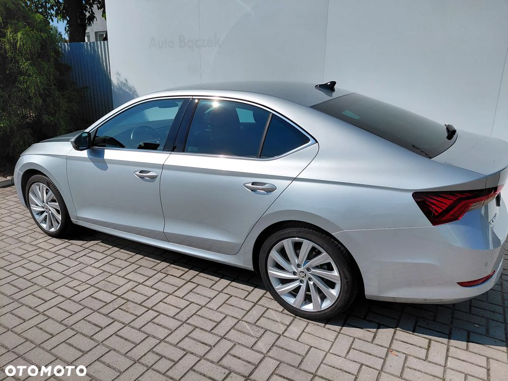 Skoda Octavia 2.0 TSI 4x4 Style DSG - 10