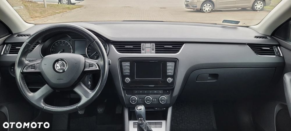 Skoda Octavia 2.0 TDI Ambition - 8