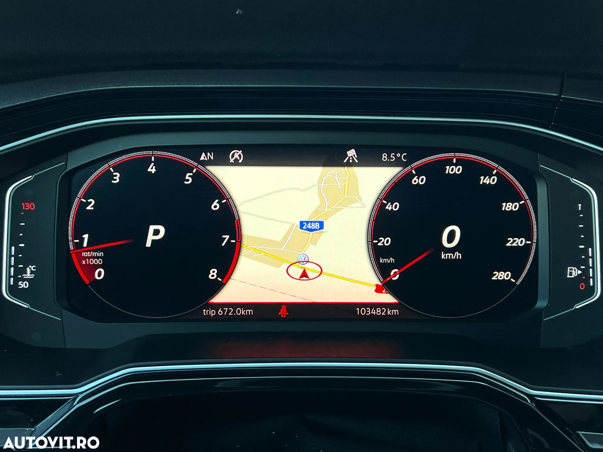 Volkswagen Polo 2.0 TSI DSG GTI - 22