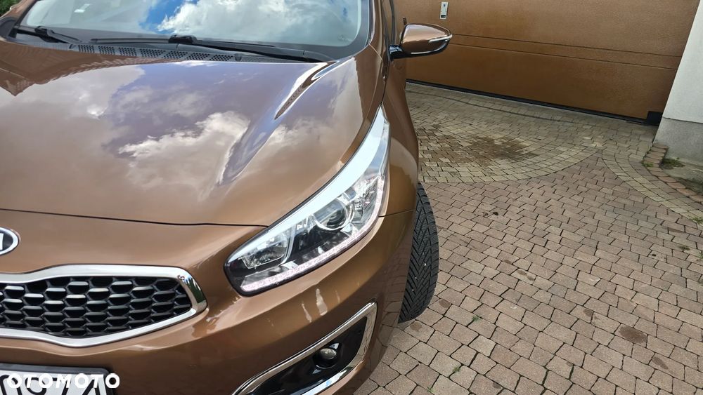 Kia Ceed - 15