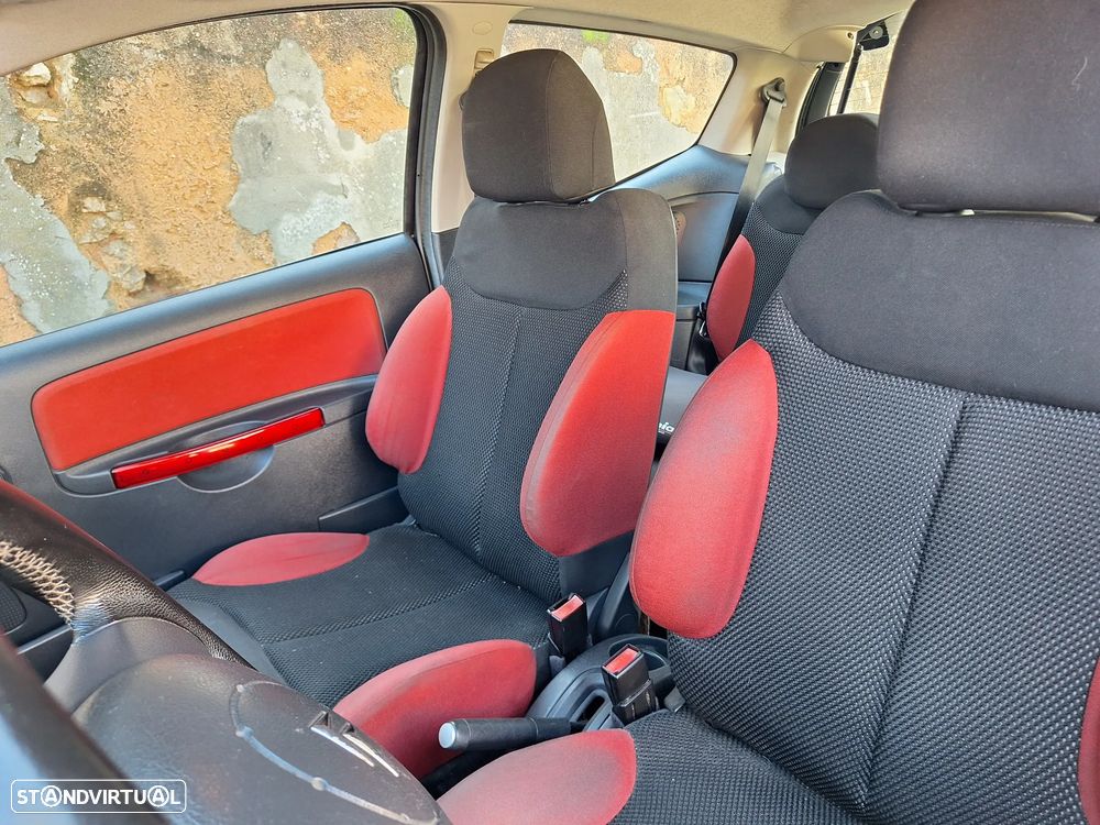 Citroën C2 1.4 HDi VTR - 11