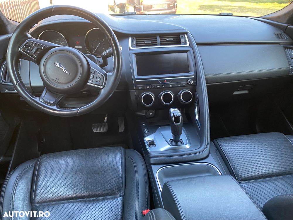 Jaguar E-Pace D150 AWD Aut. - 8