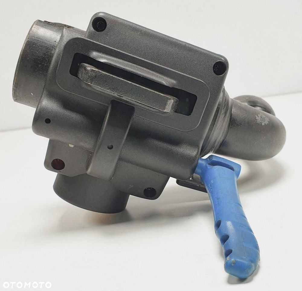 KULA HAKA VOLVO V70 II XC70 8698956 - 6