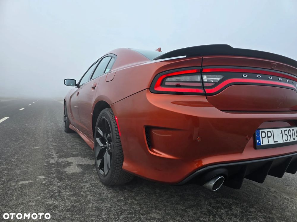 Dodge Charger 5.7 R/T - 11