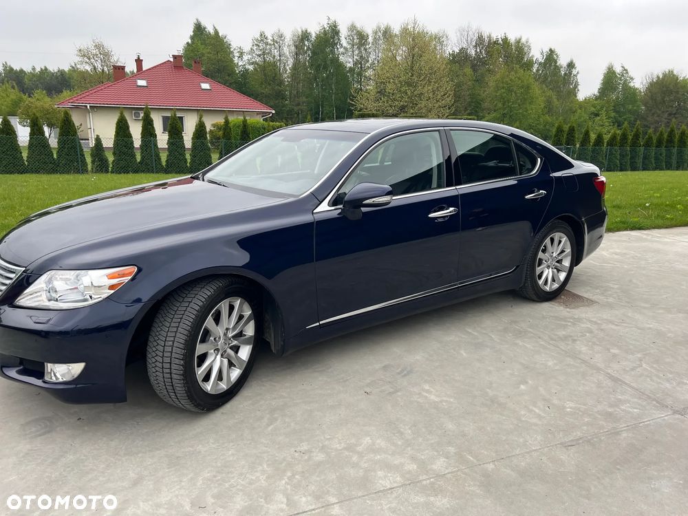 Lexus LS 460 Elite AWD - 11
