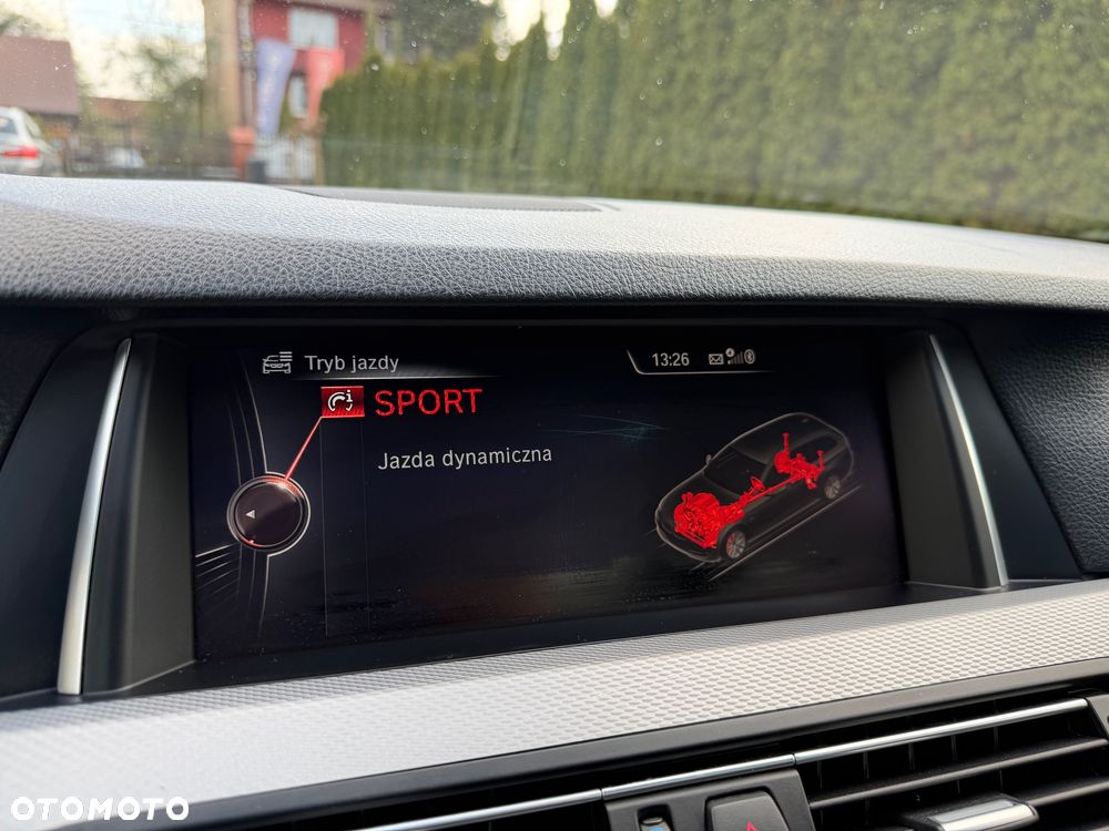BMW Seria 5 - 34