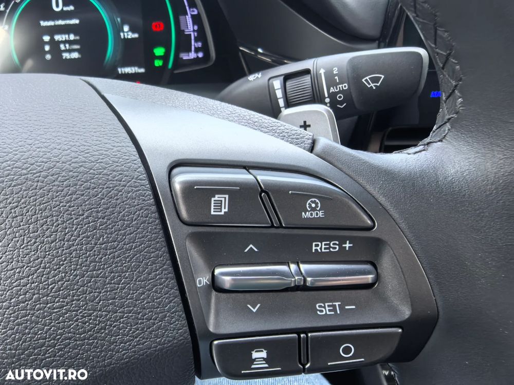 Hyundai IONIQ 1.6 GDI Style - 18