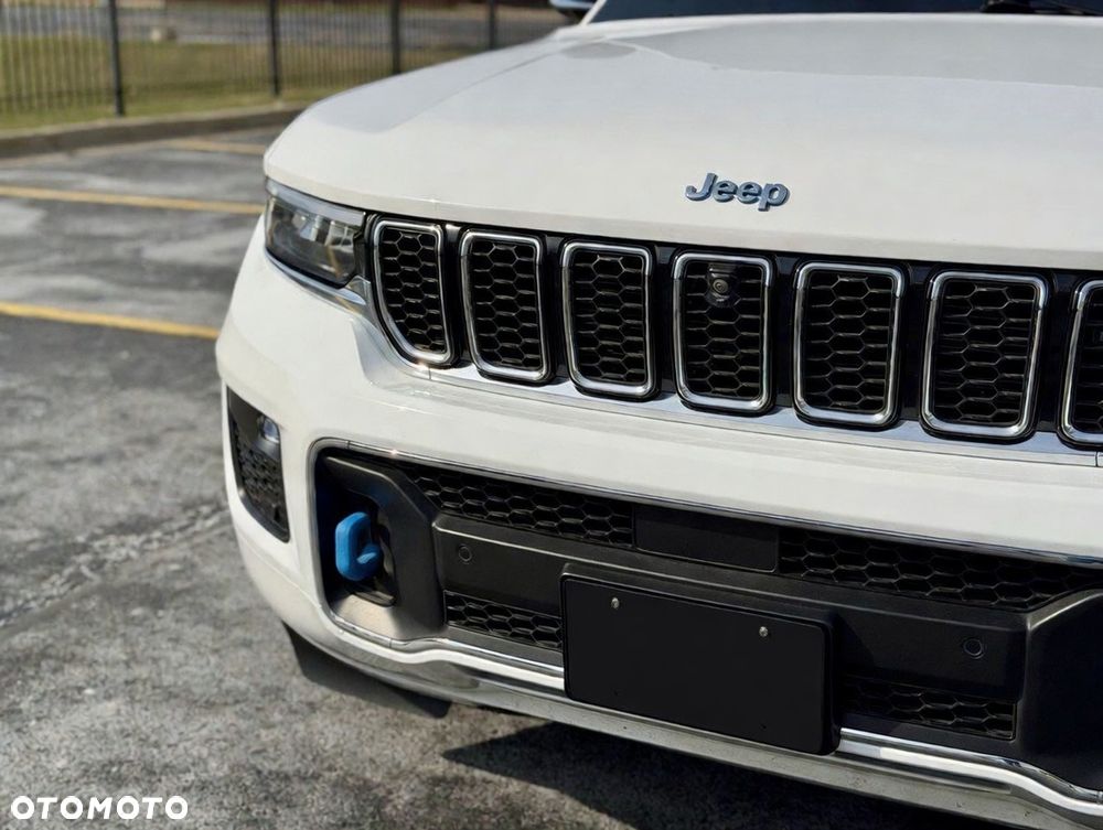 Jeep Grand Cherokee - 4