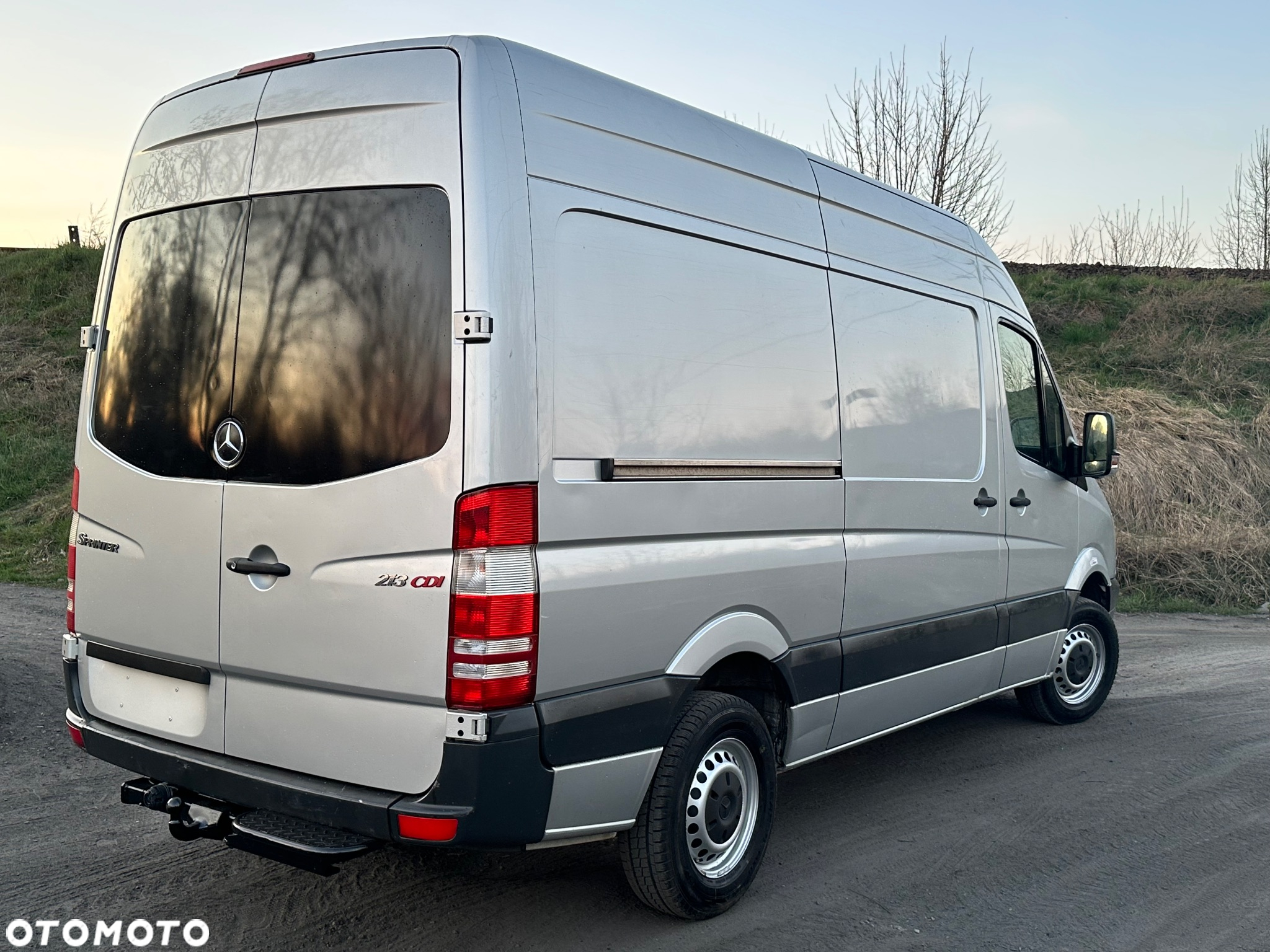 Mercedes-Benz Sprinter - 10
