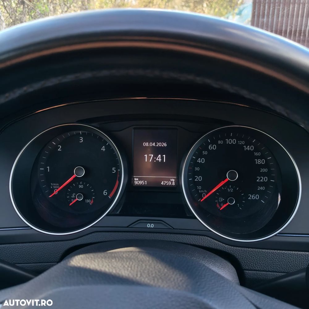 Volkswagen Passat 2.0 TDI Comfortline - 7