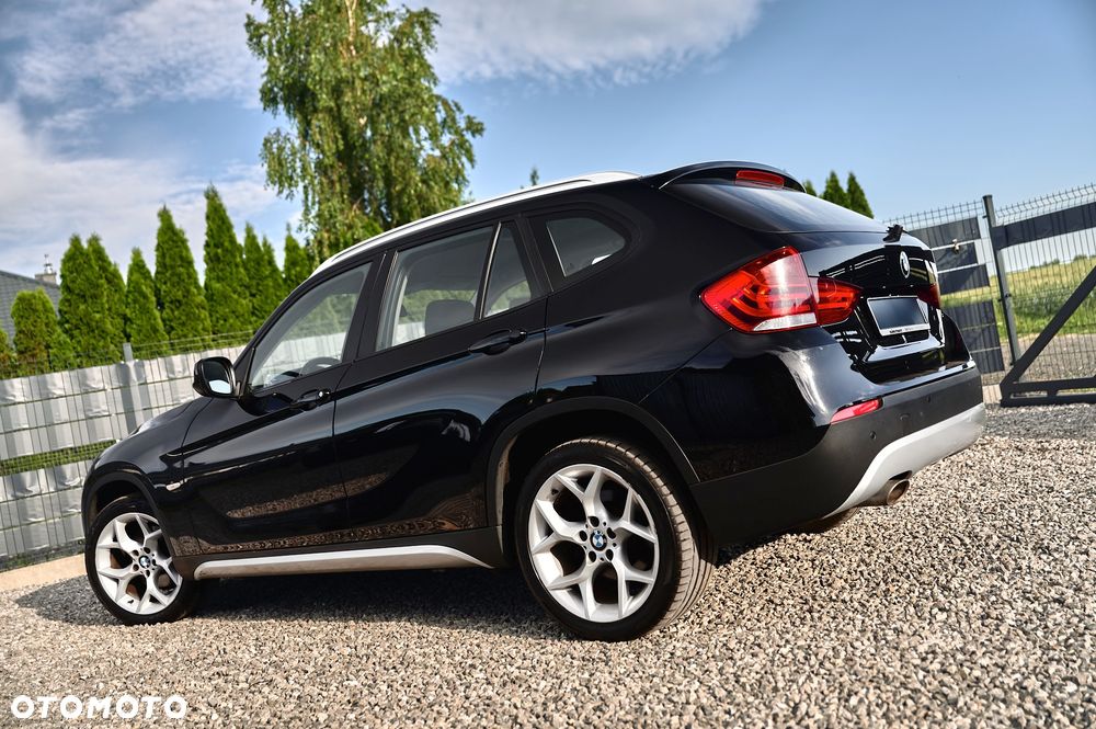 BMW X1 xDrive18d xLine - 17
