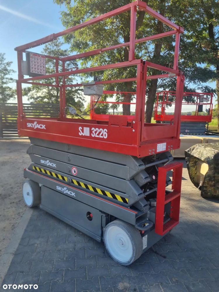 Skyjack SJ III - 3226 - 8