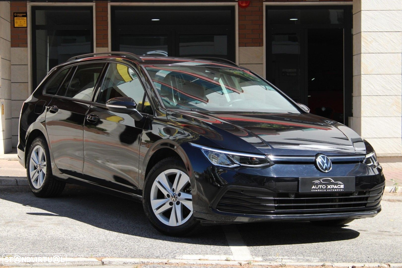 VW Golf Variant 1.5 eTSI Life DSG - 6