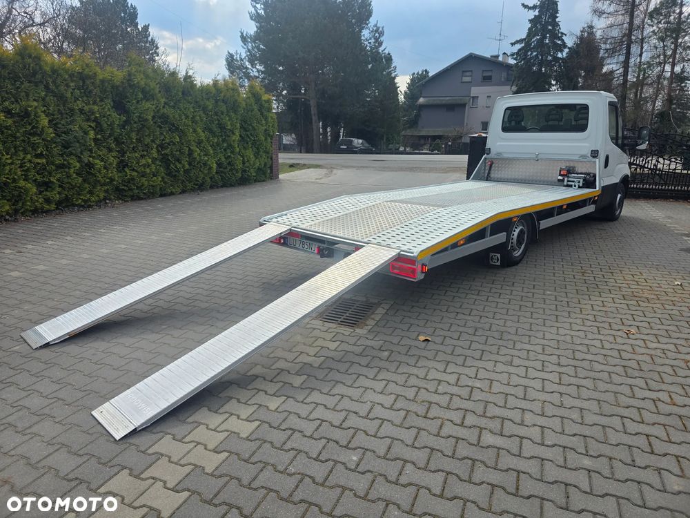 Iveco 35S16 Laweta !! Zobacz !! Ładny !! Poduszki !! HAK - 9