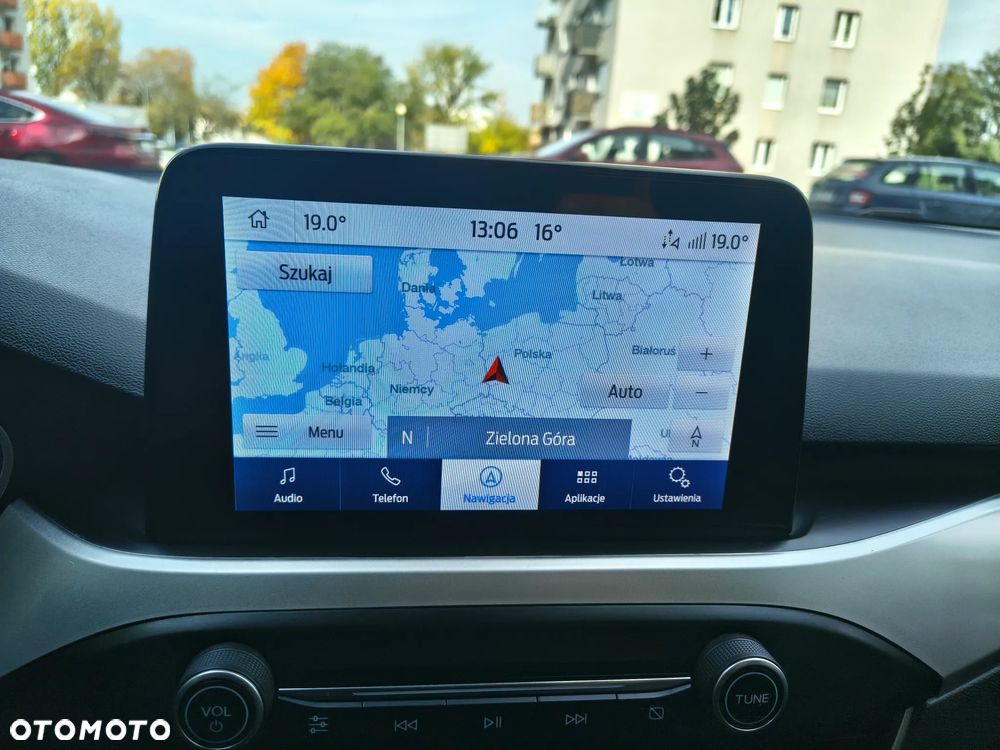 Ford Focus 1.0 EcoBoost mHEV Connected - 24
