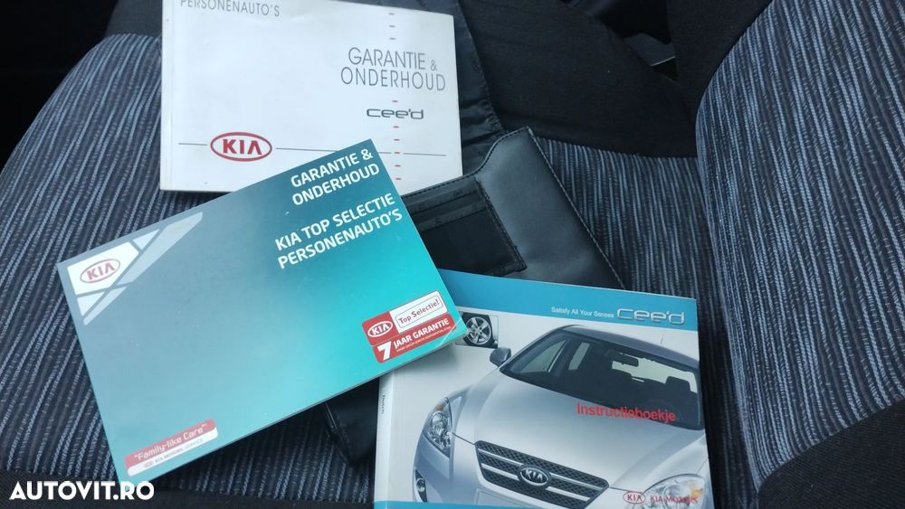Kia Ceed - 14