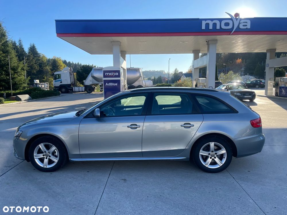 Audi A4 Avant - 10