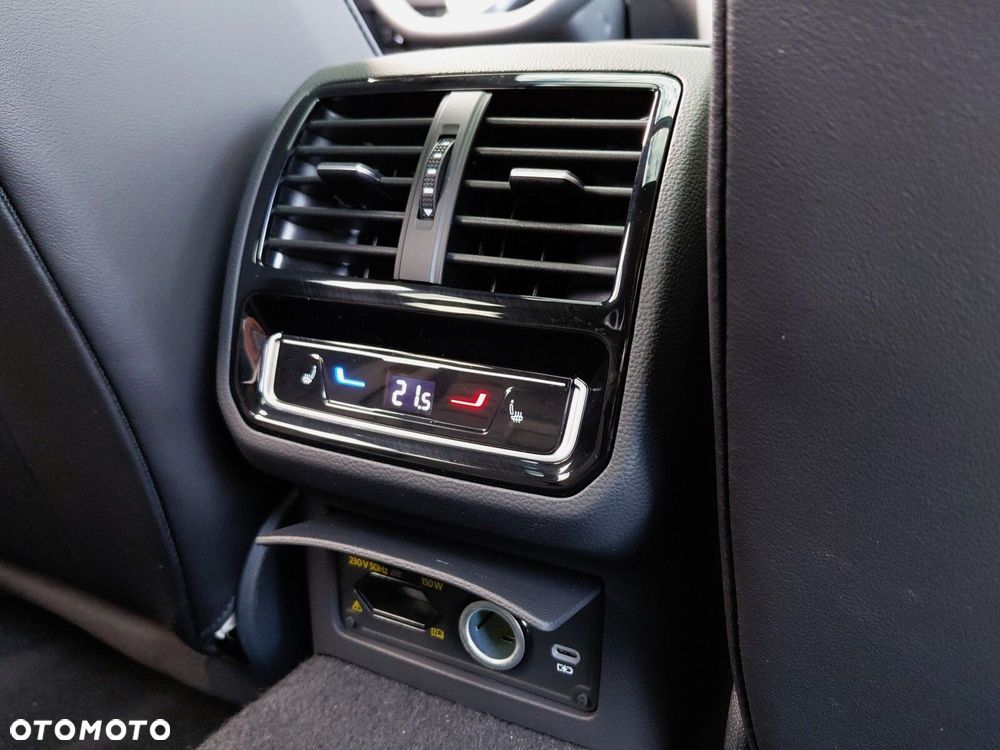Volkswagen Arteon 2.0 TSI 4Motion R DSG - 23