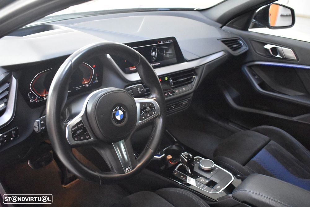 BMW 116 d Pack Desportivo M Auto - 28