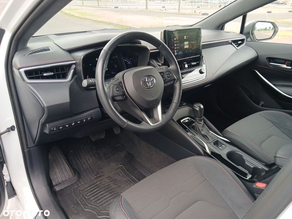 Toyota Corolla 1.8 Hybrid GPF Executive - 17