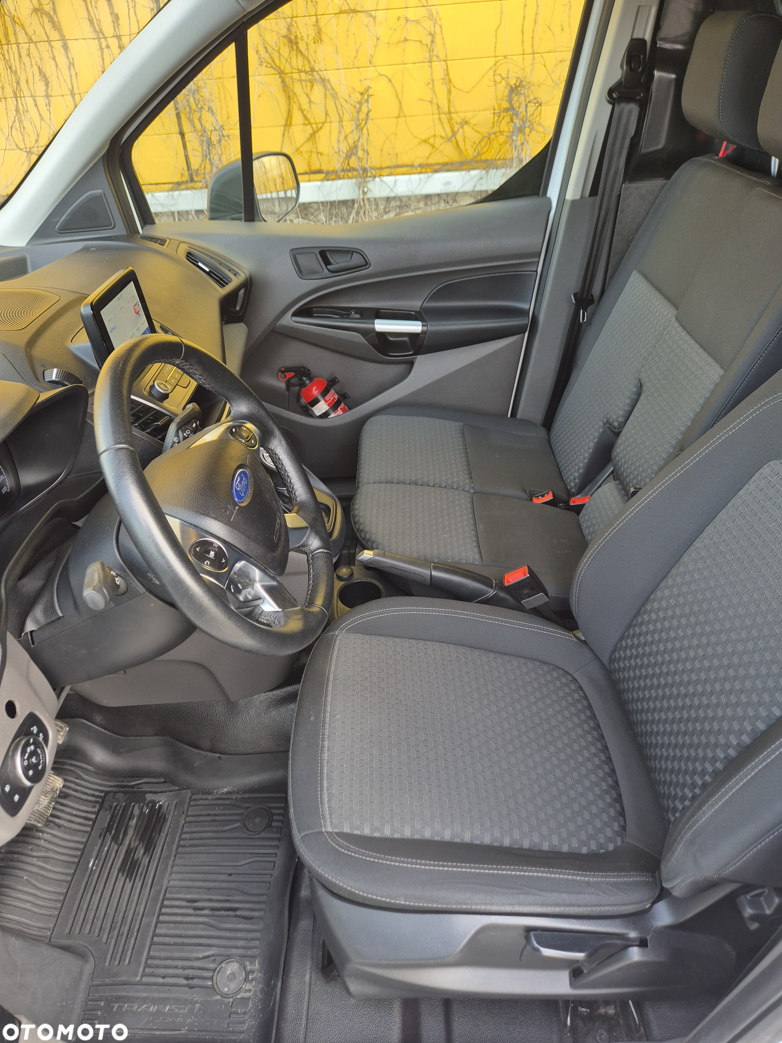 Ford Connect - 16