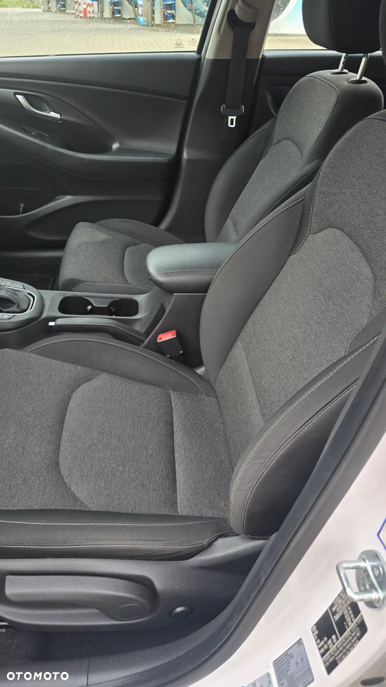 Hyundai i30 - 11