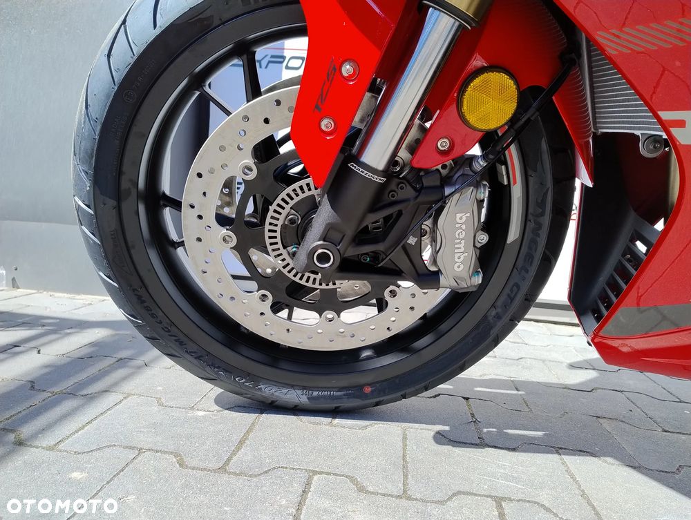 QJMOTOR SRK 800RR - 11