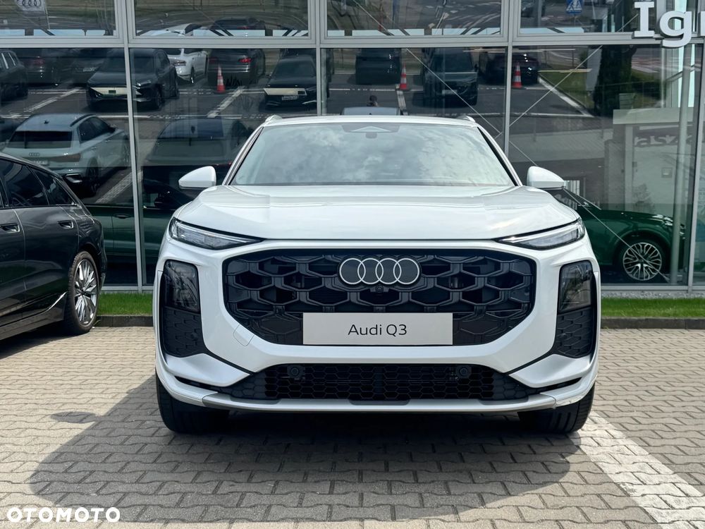 Audi Q3 TFSI mHEV 110 kW S tronic - 3