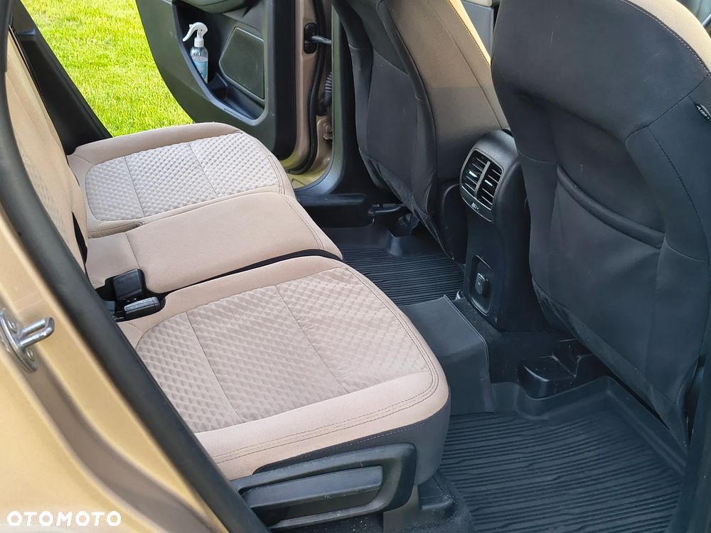 Ford Escape - 17