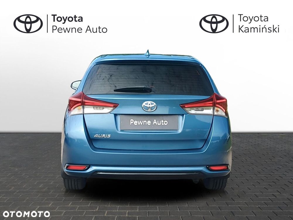 Toyota Auris - 4