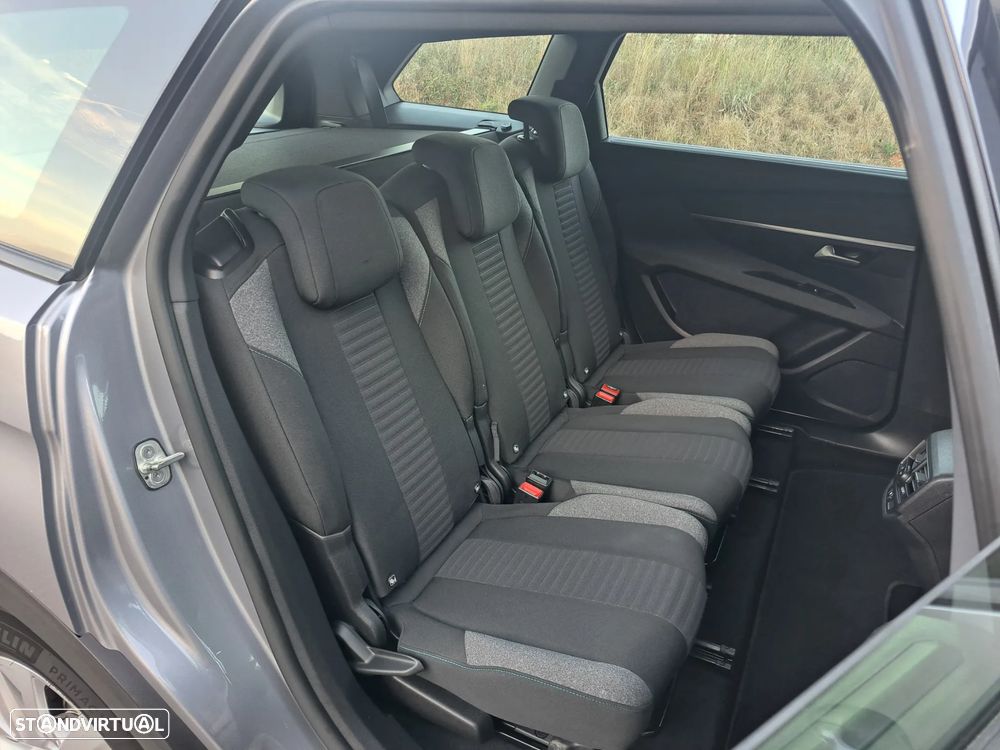 Peugeot 5008 1.5 BlueHDi Active Pack EAT8 - 36
