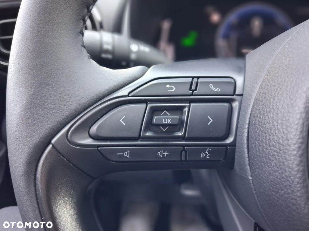 Toyota Yaris Hybrid 1.5 Style - 16
