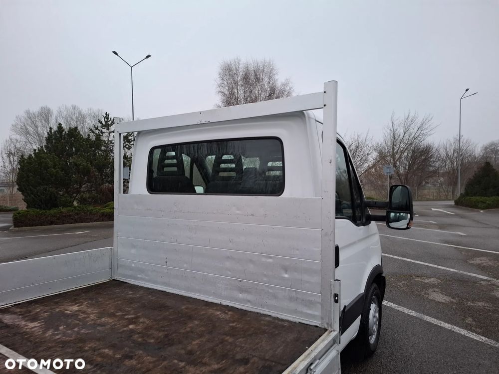 Iveco Daily 2014 35S15 SKRZYNIOWY PAKA 2.3 145KM 3osobowy - 24