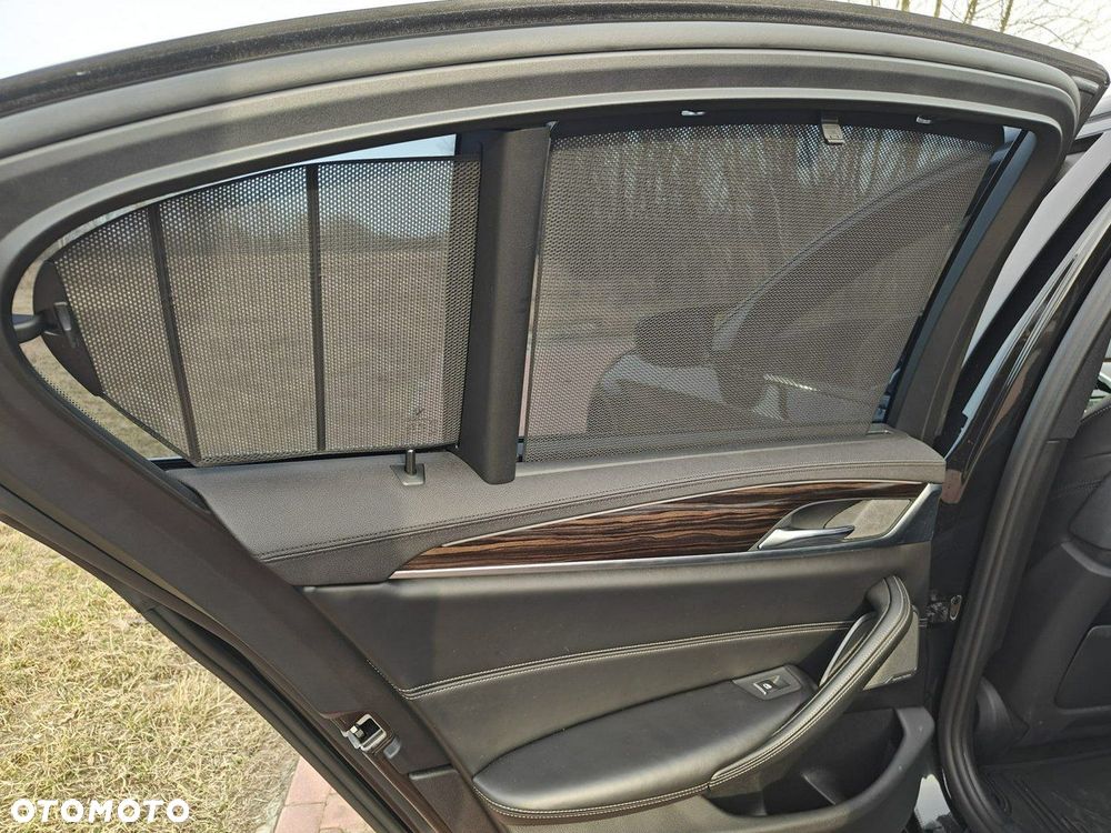 BMW Seria 5 - 28