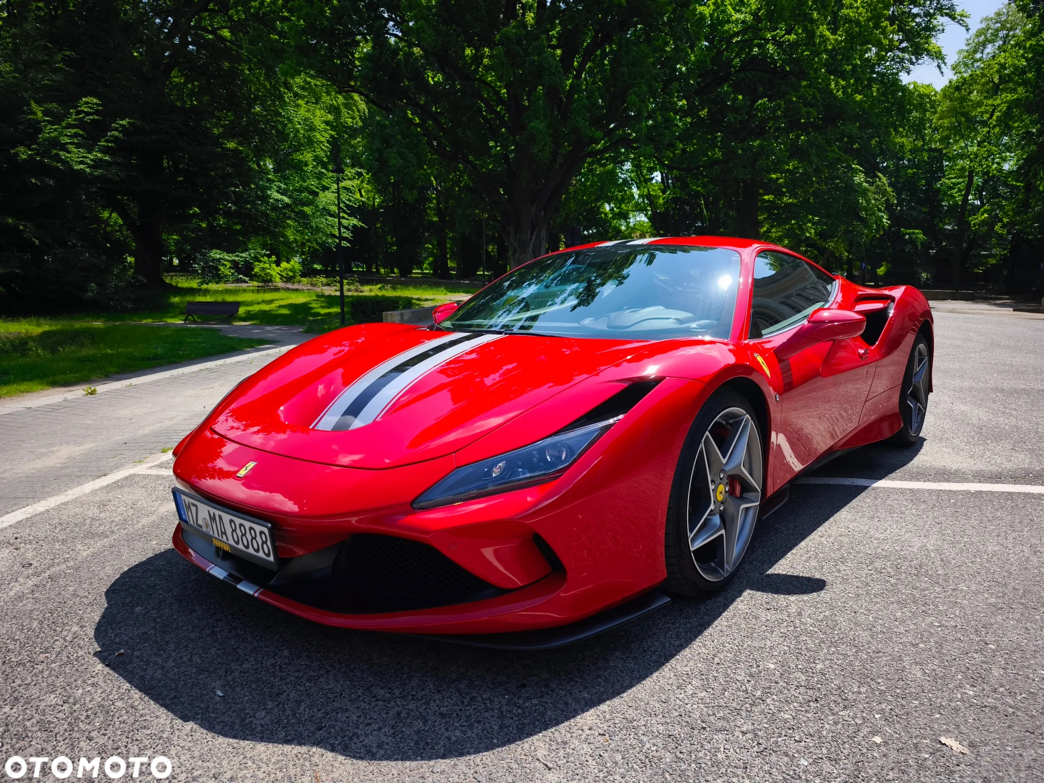 Ferrari F8 Tributo - 7
