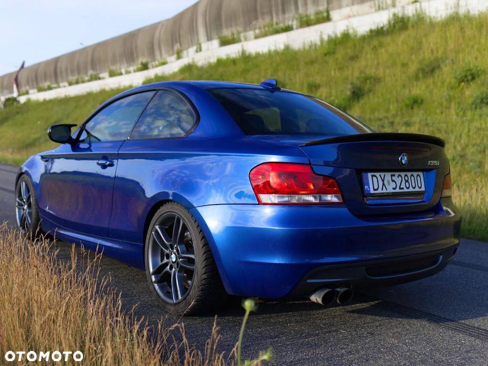 BMW Seria 1 135i Edition Sport - 6