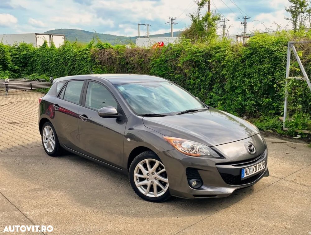Mazda 3 - 1