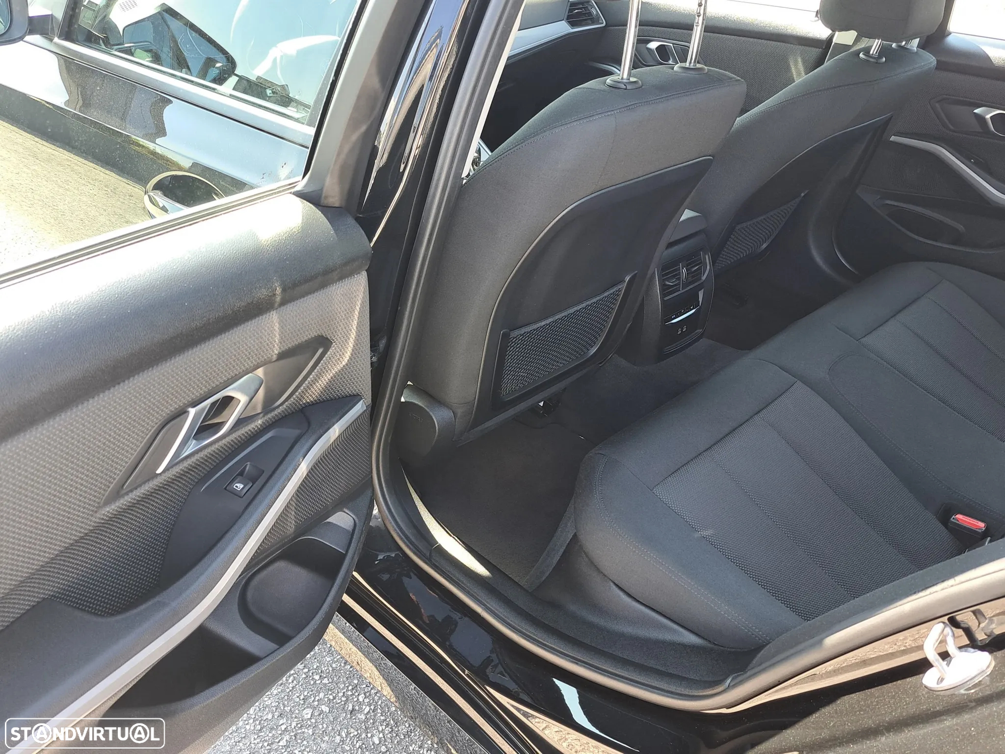 BMW 320 d Auto - 21