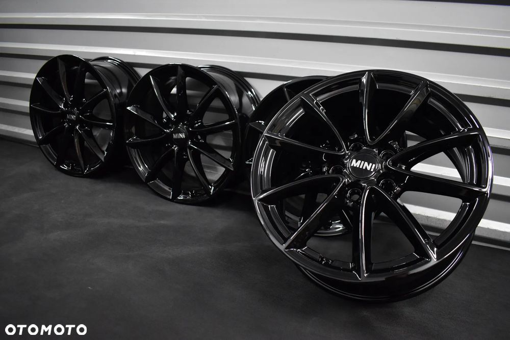 Felgi 5x112 R17 MINI Clubman F54 - 4